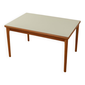 1960s Dining table, Henning Kjaernulf