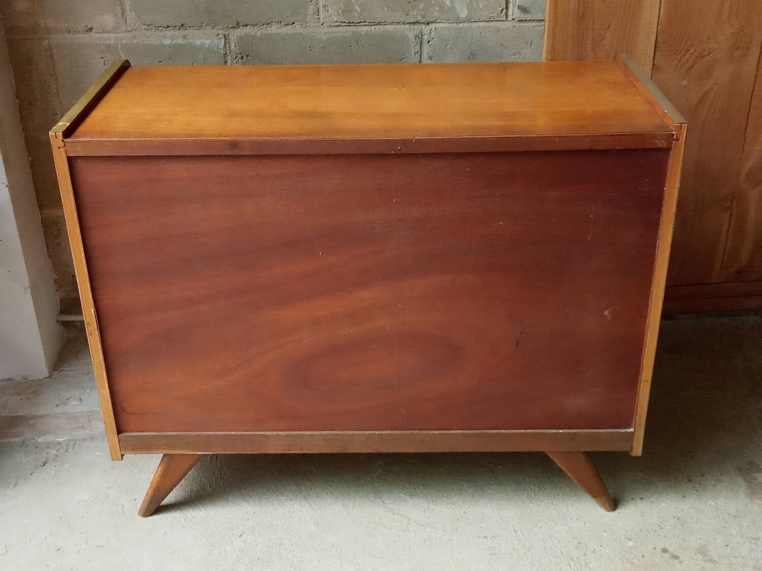 Vintage sideboard with compass feet