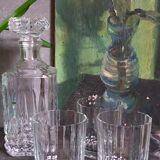 Three Art-Deco crystal whiskey glasses with cut sides