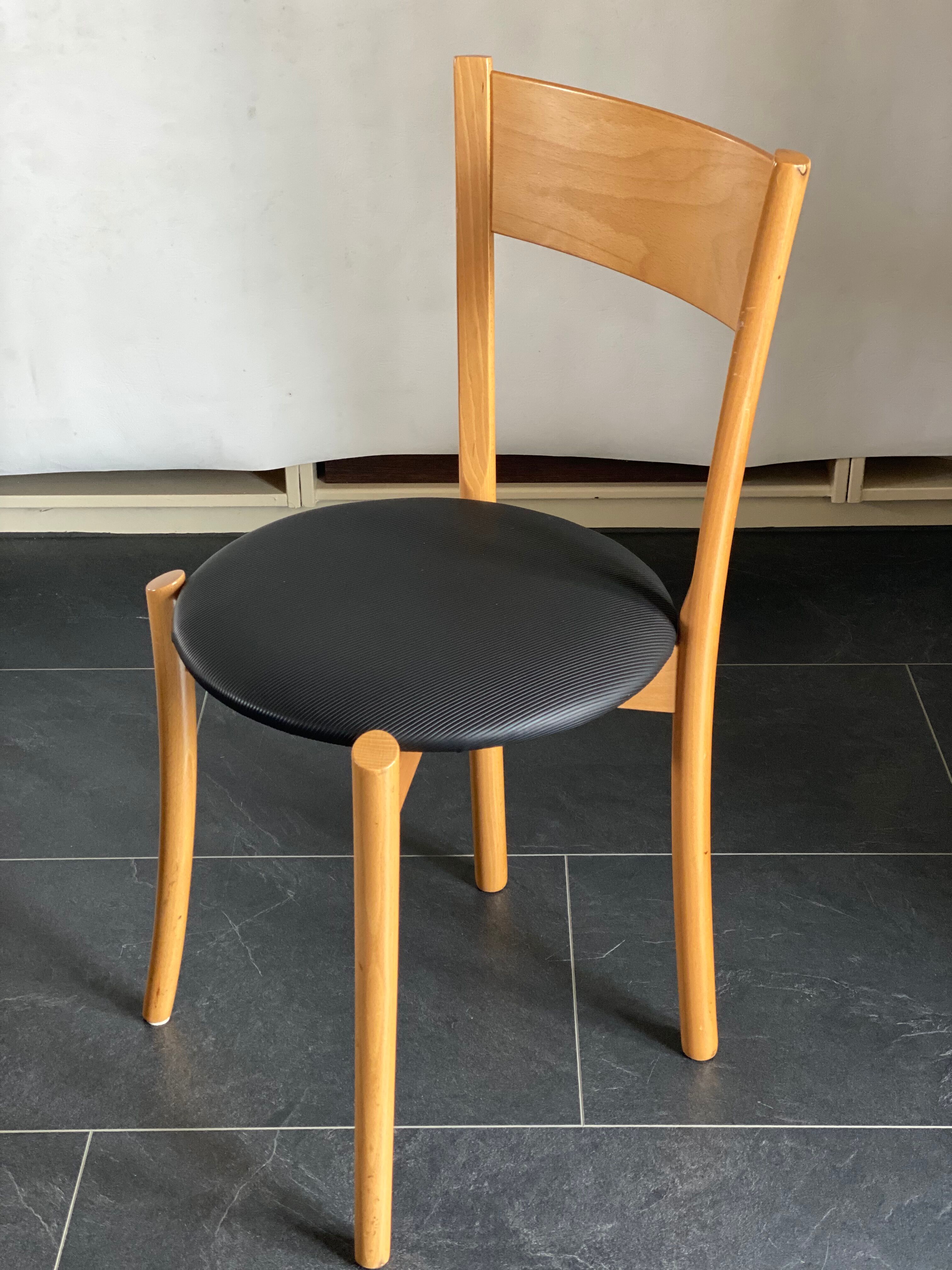 Set of 4 vintage pine dining chairs