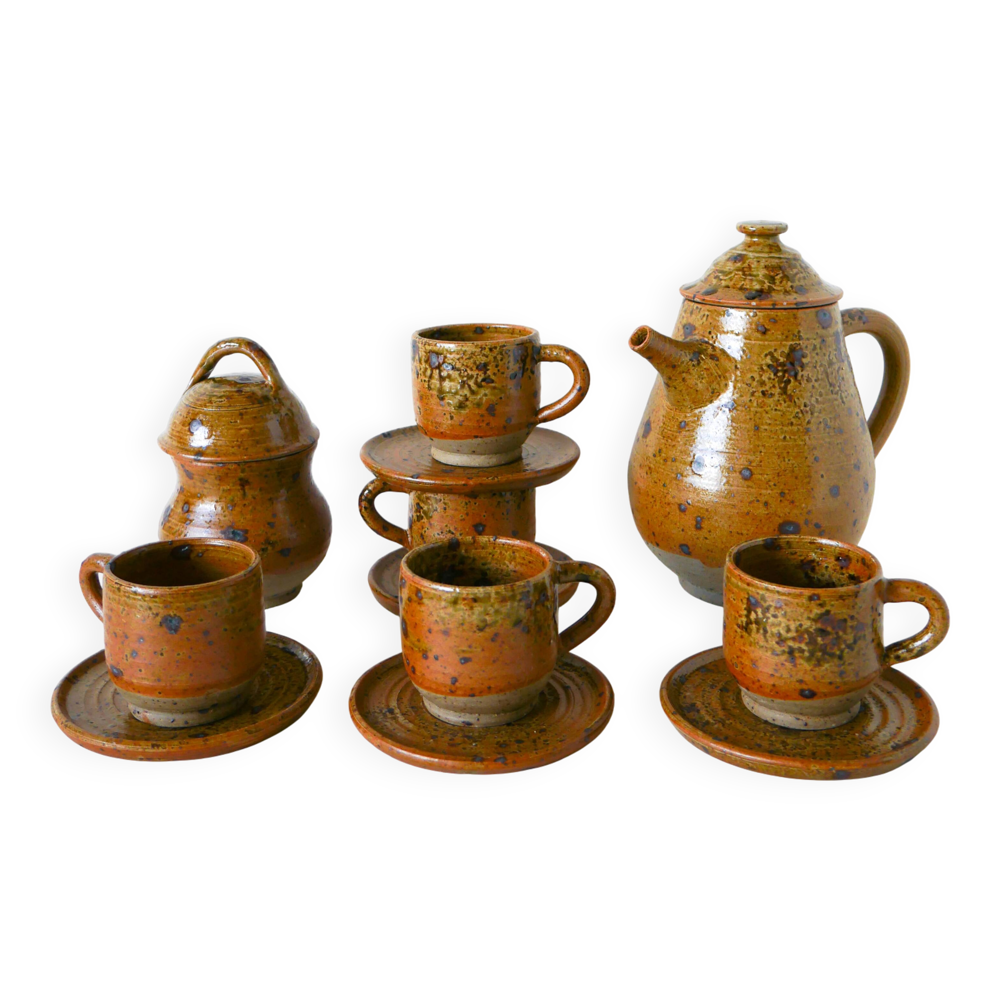 Glazed stoneware coffee service consisting of a coffee pot and 5 cups.