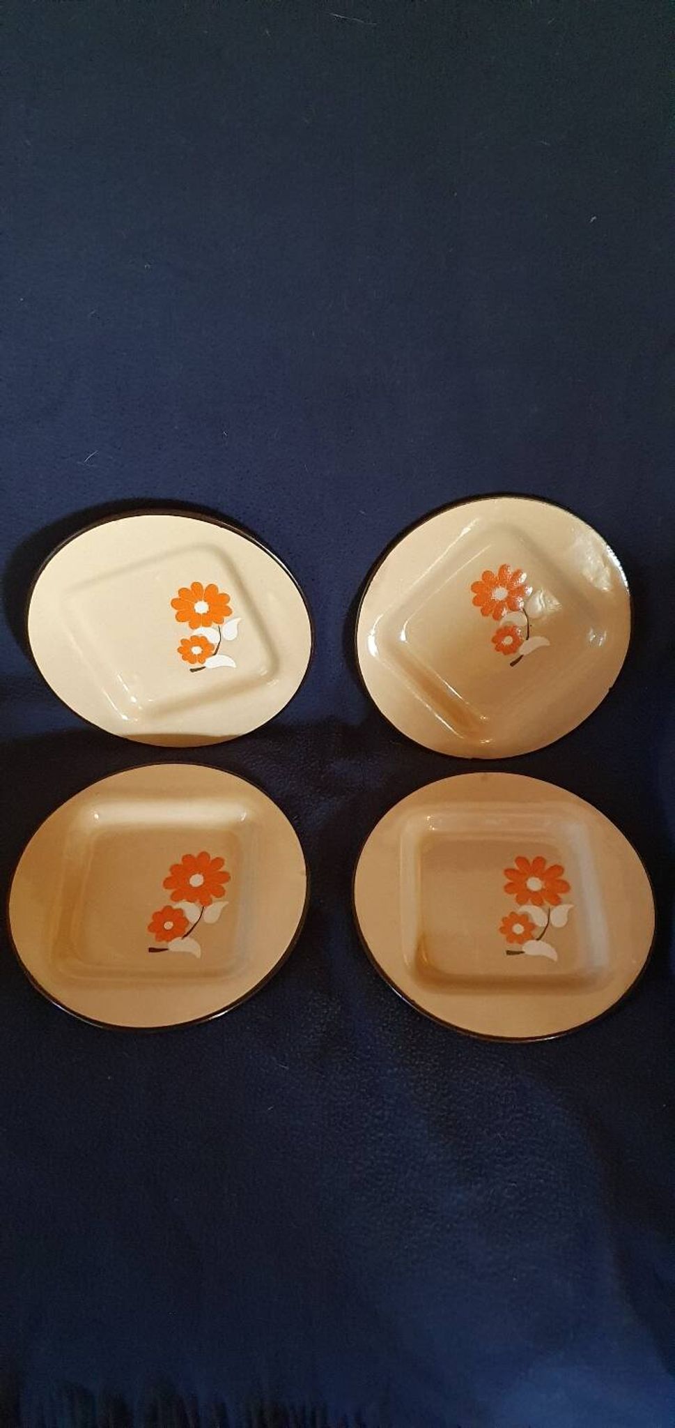 Petites assiettes Saint Clément