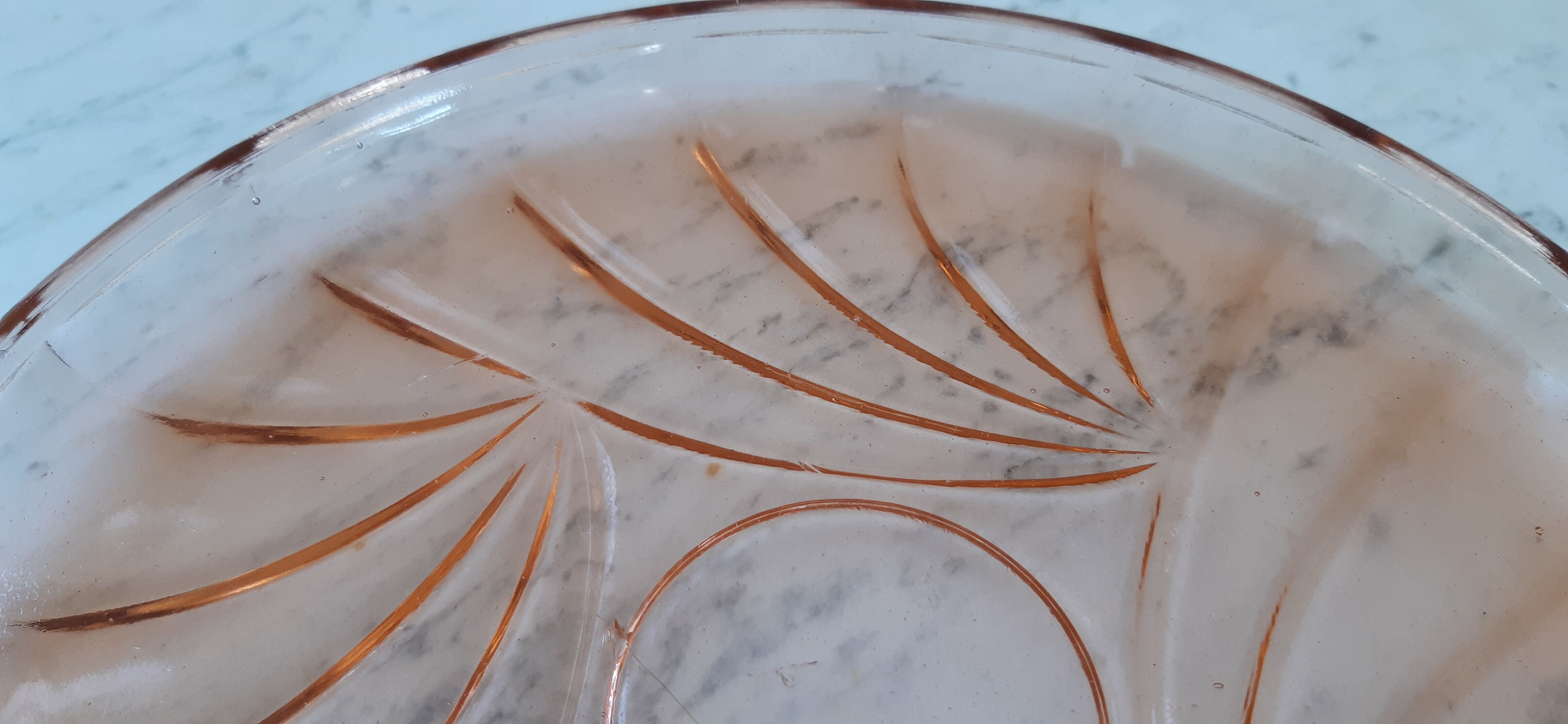 Pink art deco glass top 30s