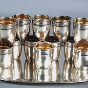 Ancien service à liqueur métal argenté / doré 12 gobelets, plateau + écrin