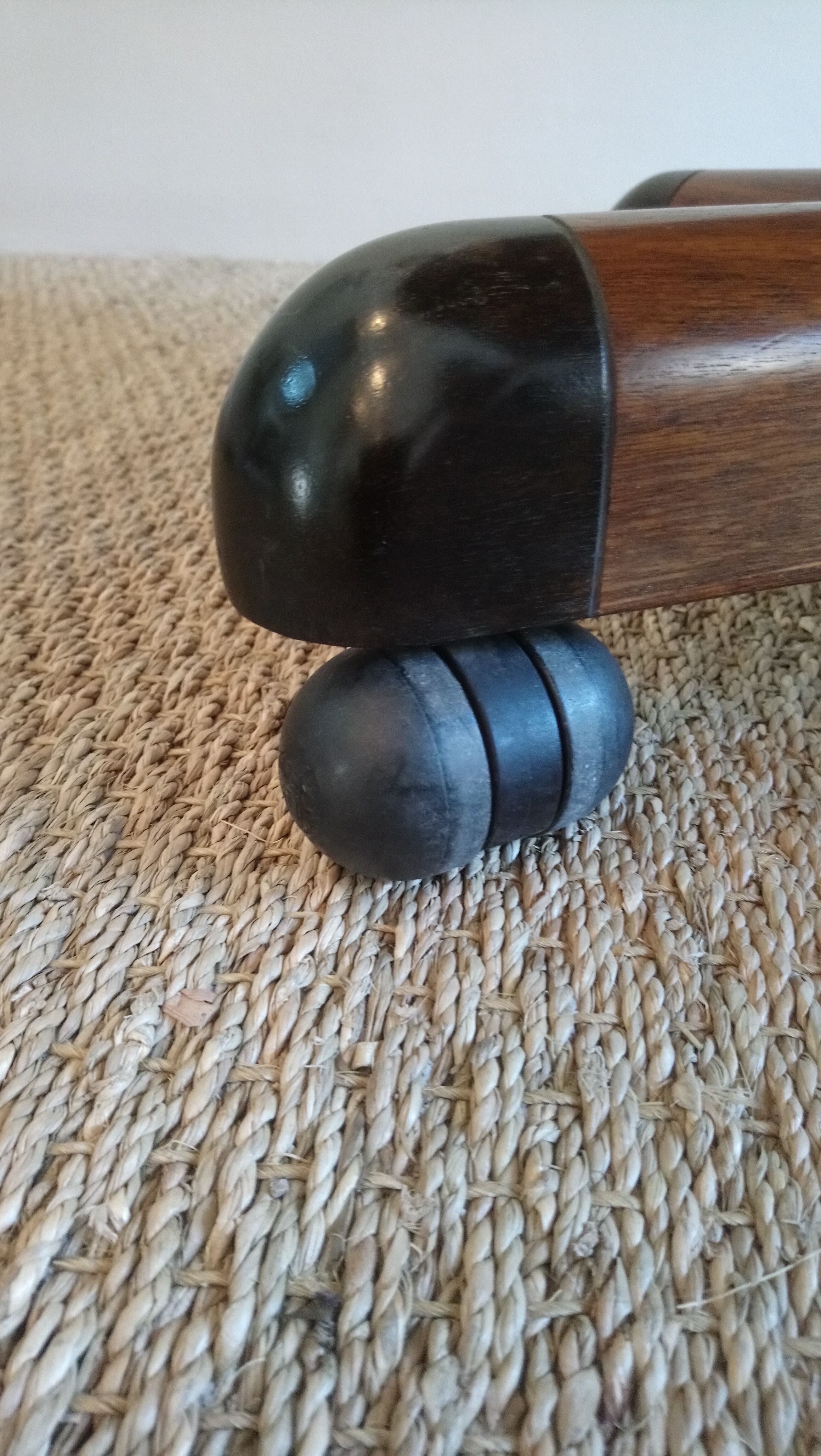 Leather "Everest" chair by AG Barcelona