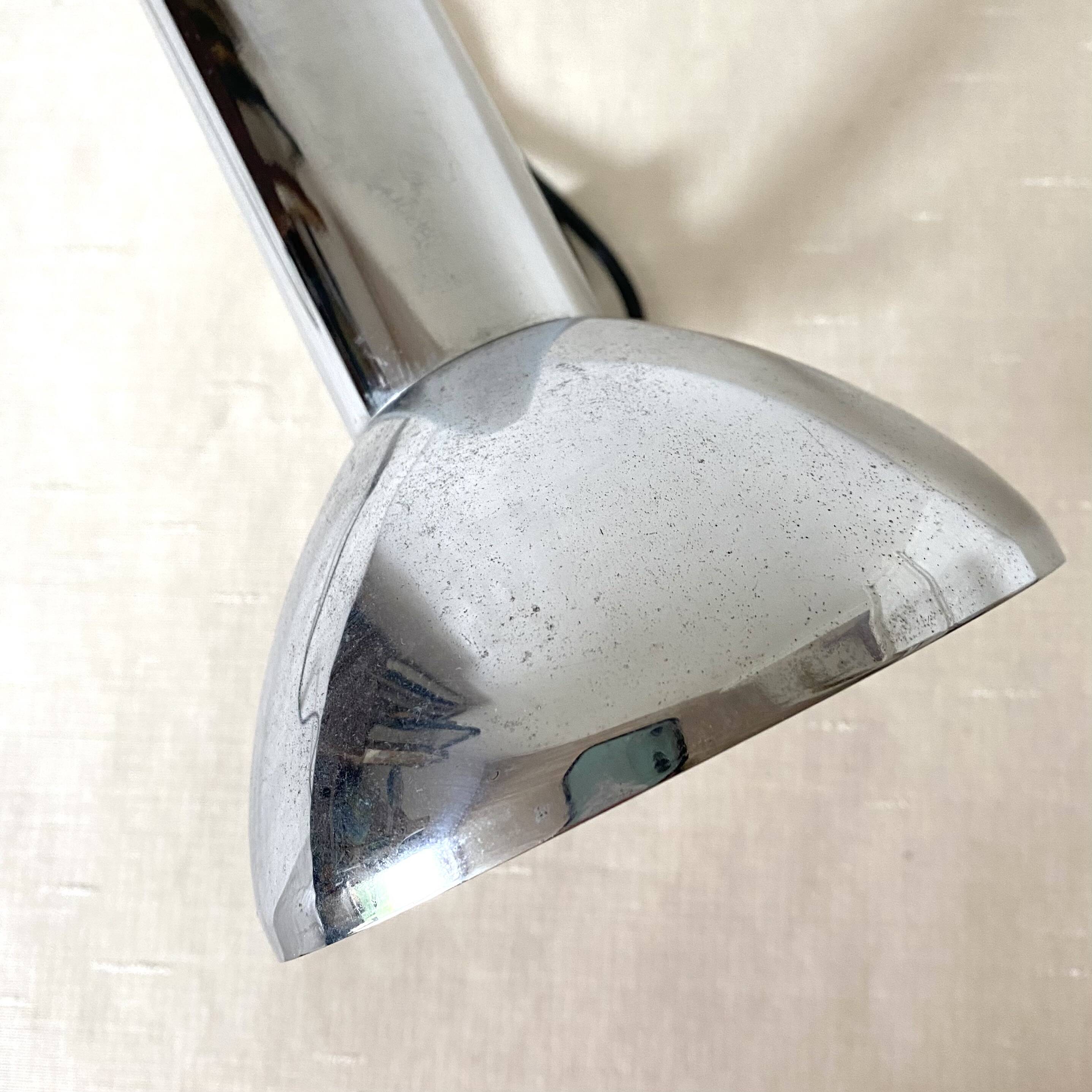 Adjustable chrome vintage clamp spotlight