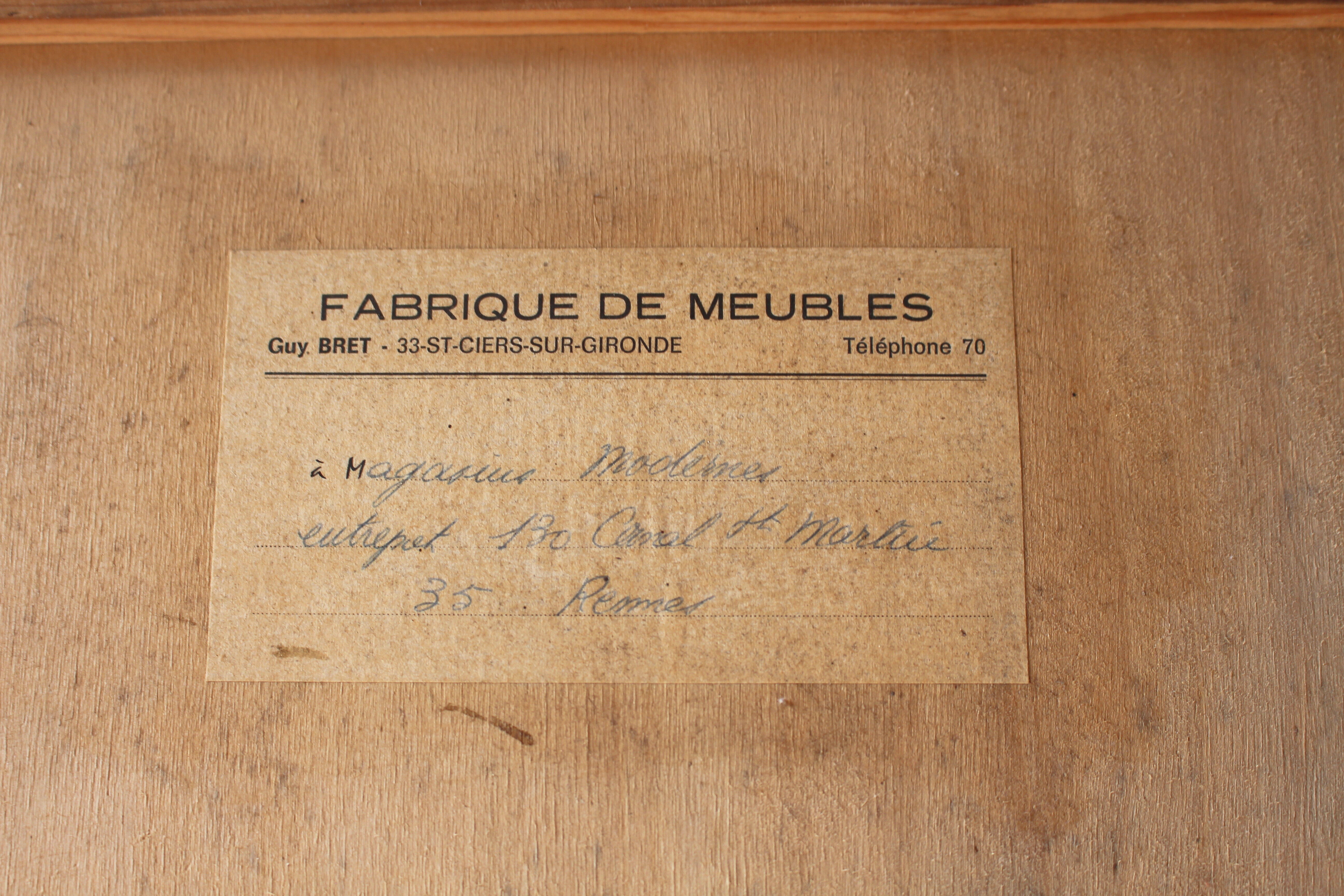 Armoire années 50 rose poudré