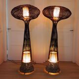 Paire de lampadaires en rotin C1970