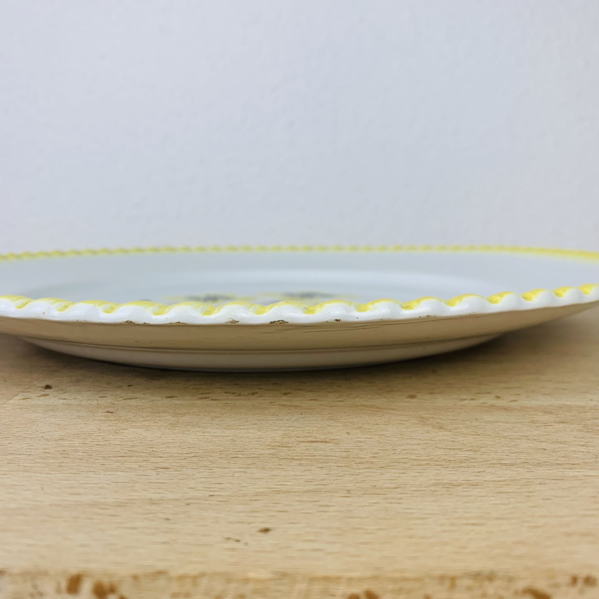 Plats et soupière en céramique vintage