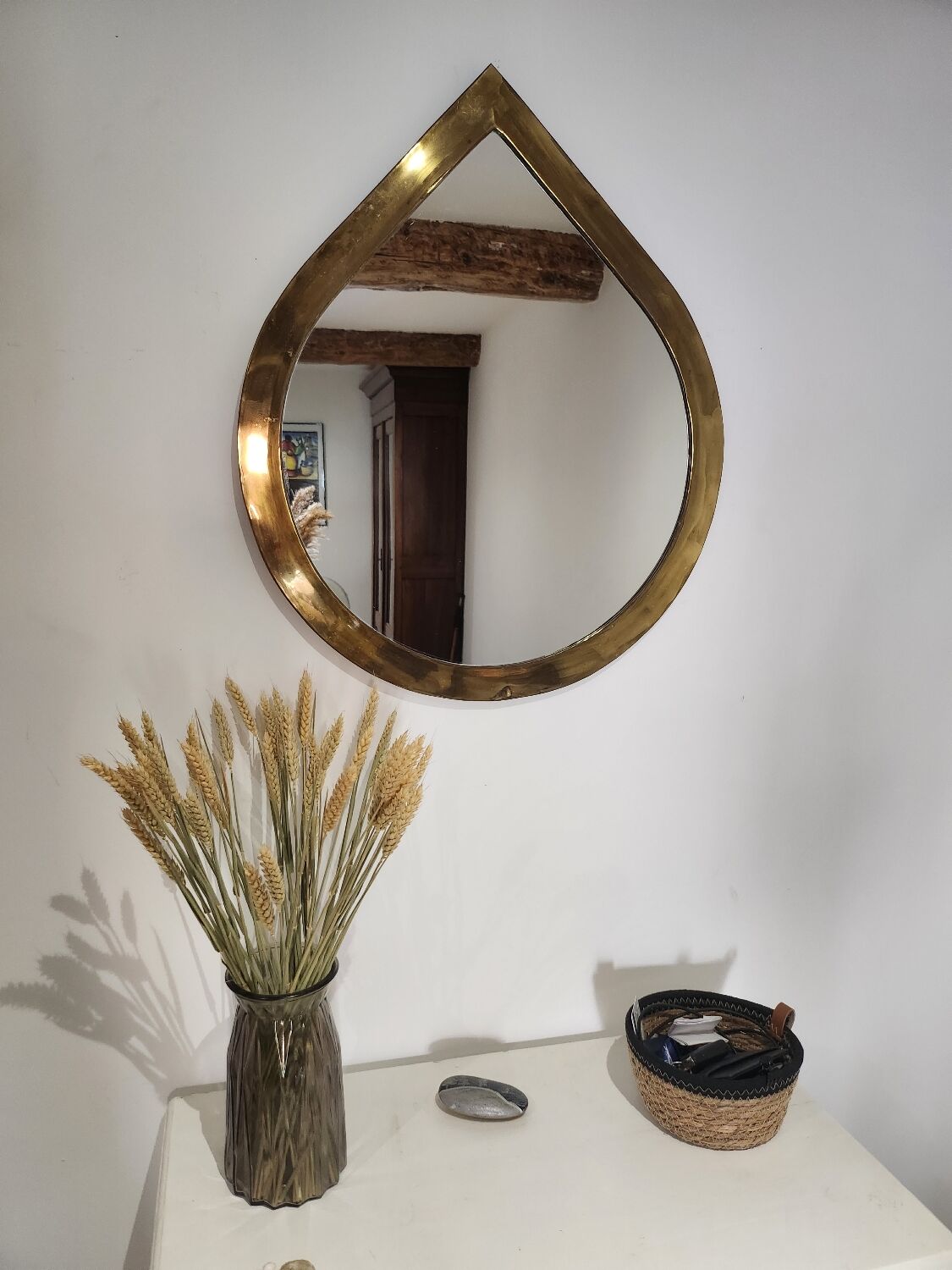 Drop mirror, Urdu house