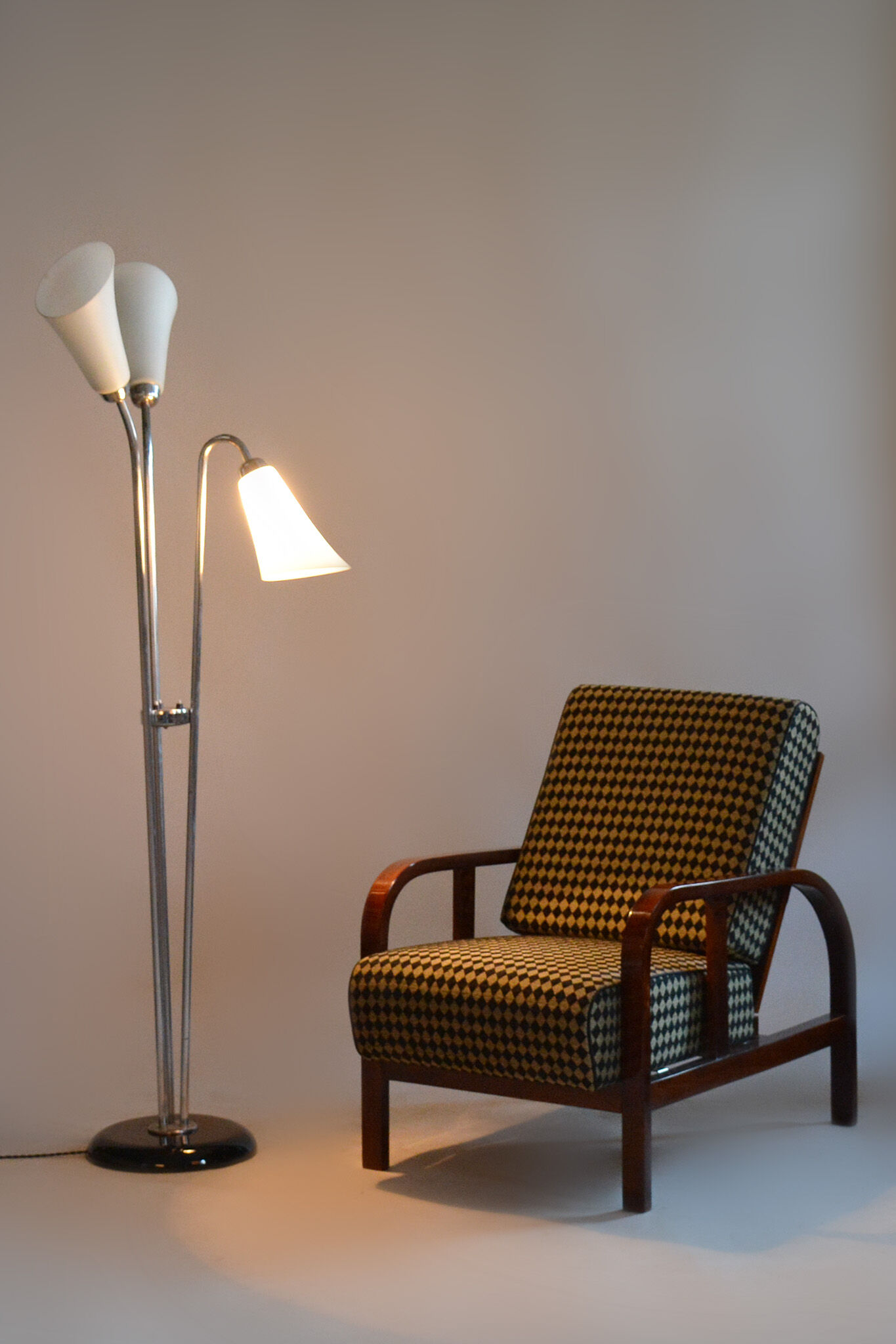 Restored ArtDeco Floor Lamp, Chrome-plated Steel, Czechia, 1930s