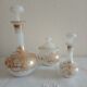 Suite carafe carafon et pot opaline à décors doré XIX eme