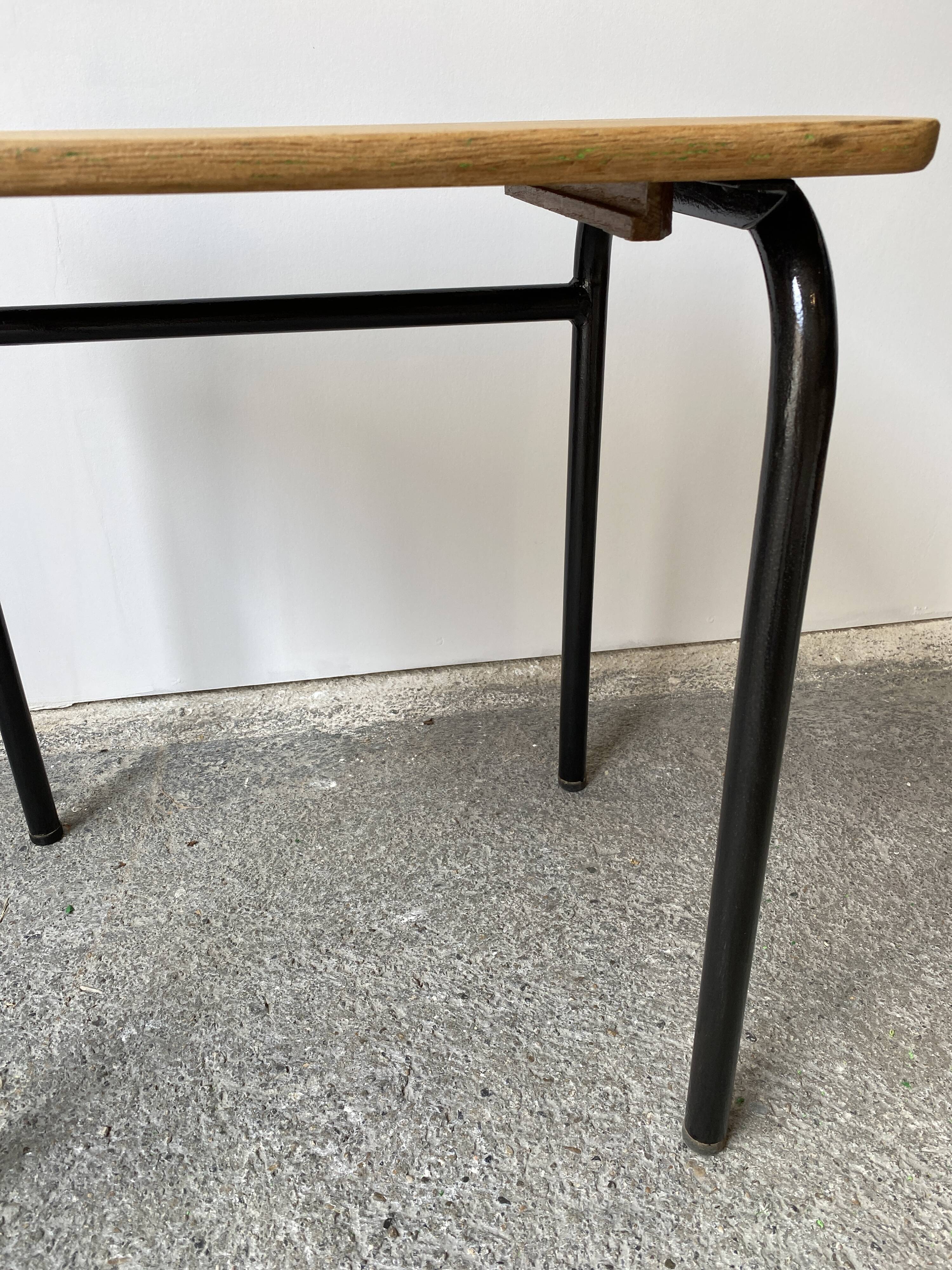 Bureau d'écolier années 60