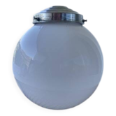 Lustre Bistrot vintage - Globe opaline - 1960-70