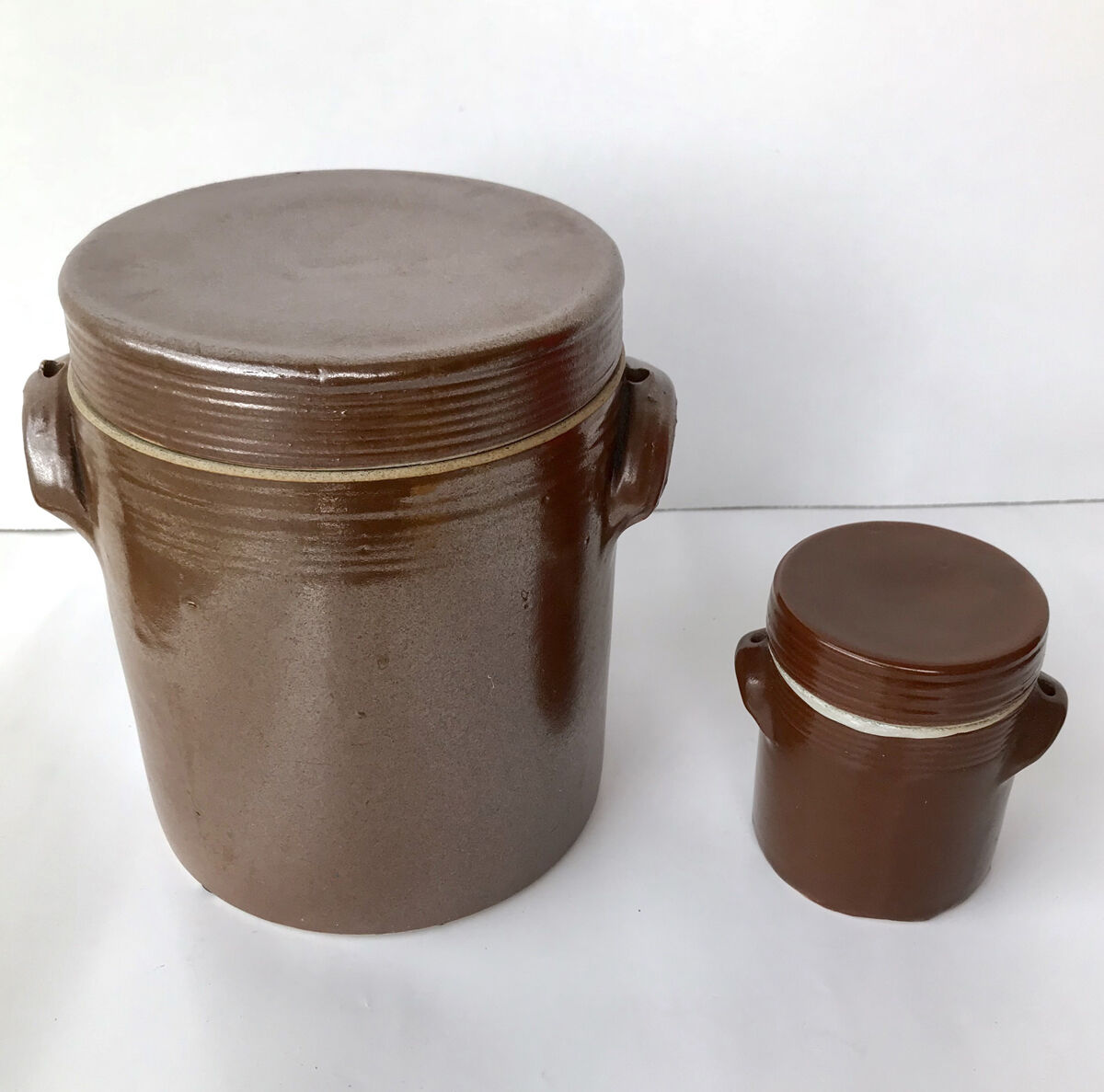 Lot of 2 old sandstone pots