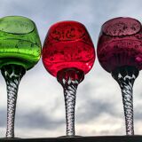 Set of 3 colored wine glasses - Ruby, red, green, gold and twisted foot
