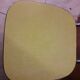Paire de chaises en formica jaune  vintage