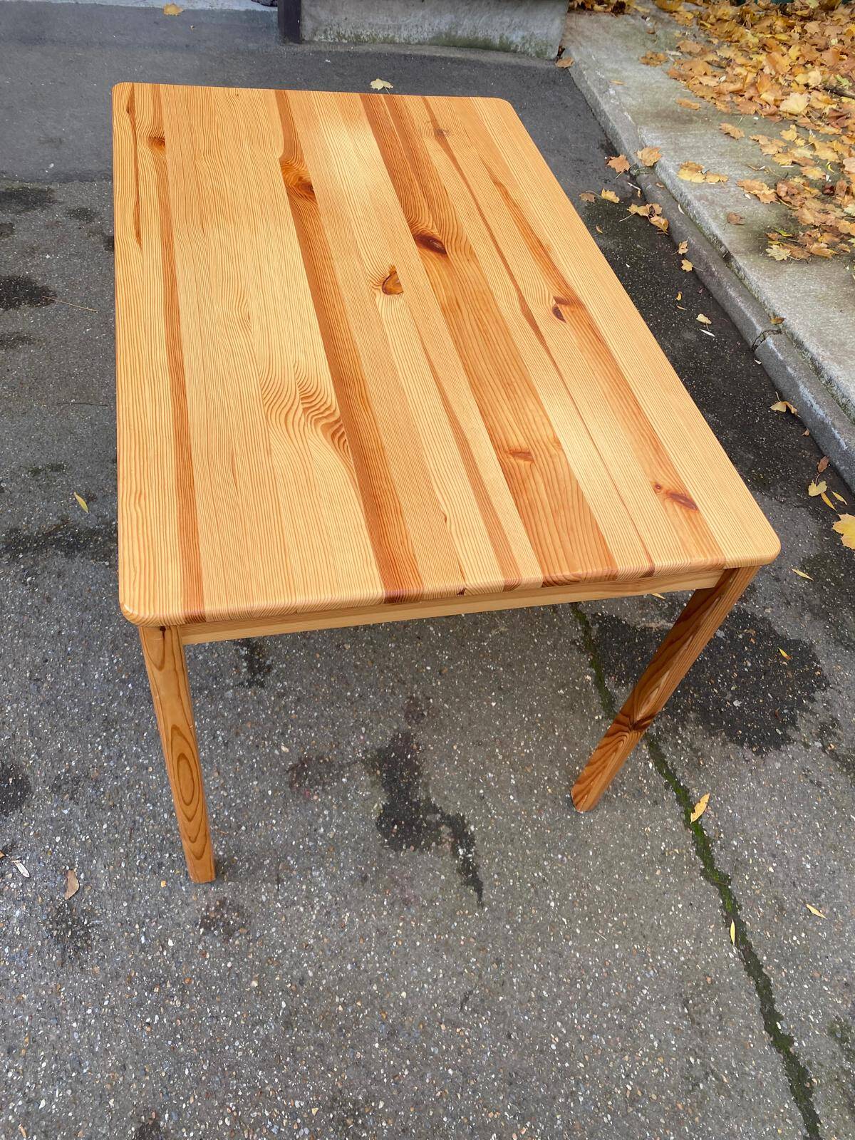 Scandinavian solid wood kitchen dining table for 4 people