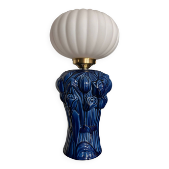 Vintage blue globe table lamp with white pleated globe
