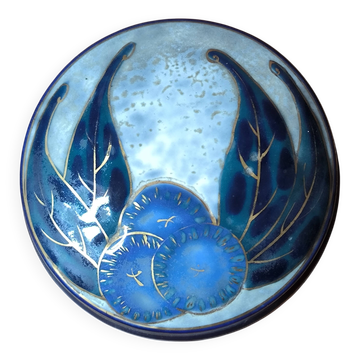 Camille THARAUD Signed circular porcelain box. 15 cm