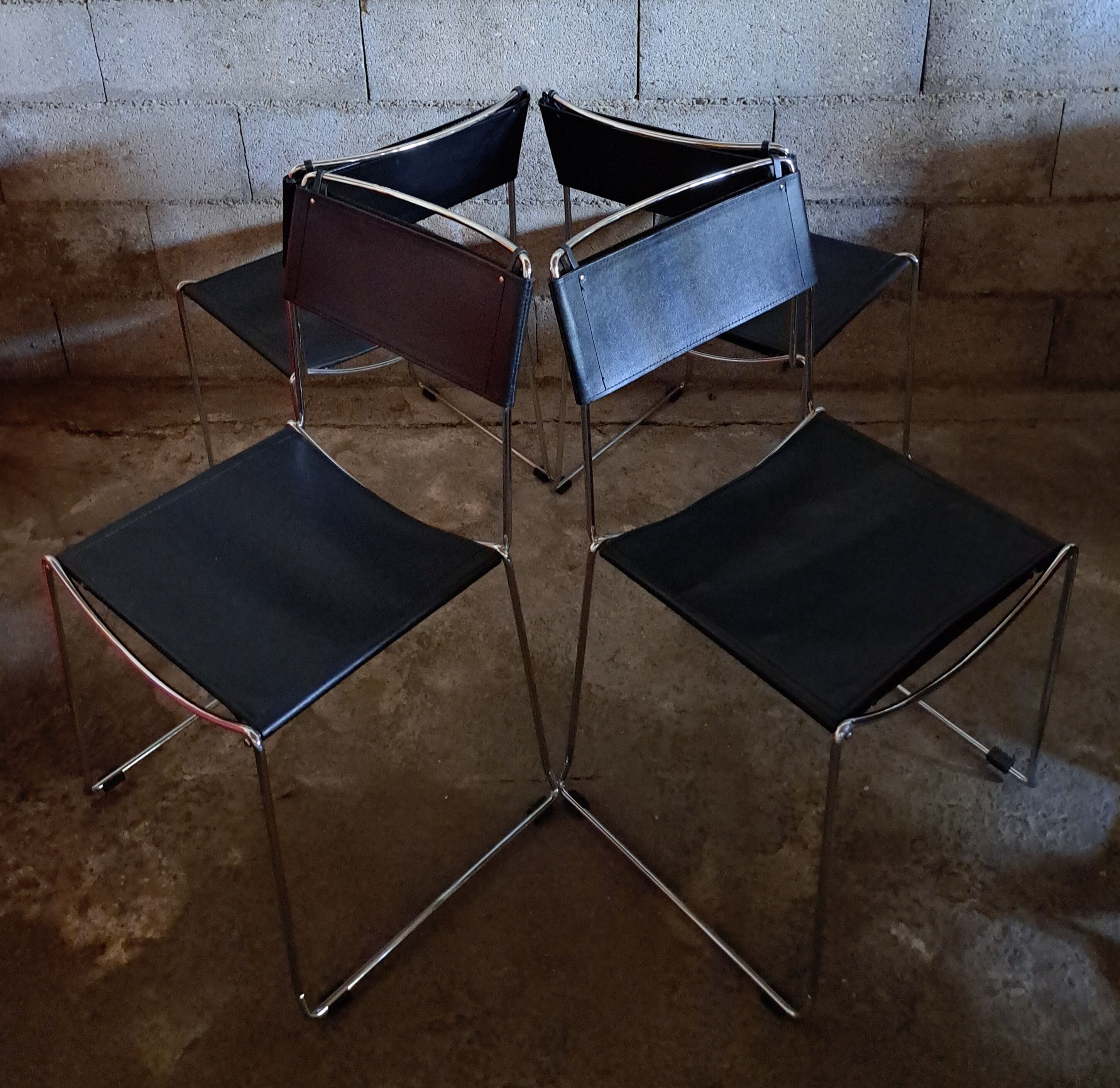 Set of 4 Giandomenico Belotti leather chairs Italian 1980
