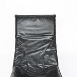 80s leather lounge chair