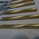 Ménagère en métal argenté et doré 104 couverts