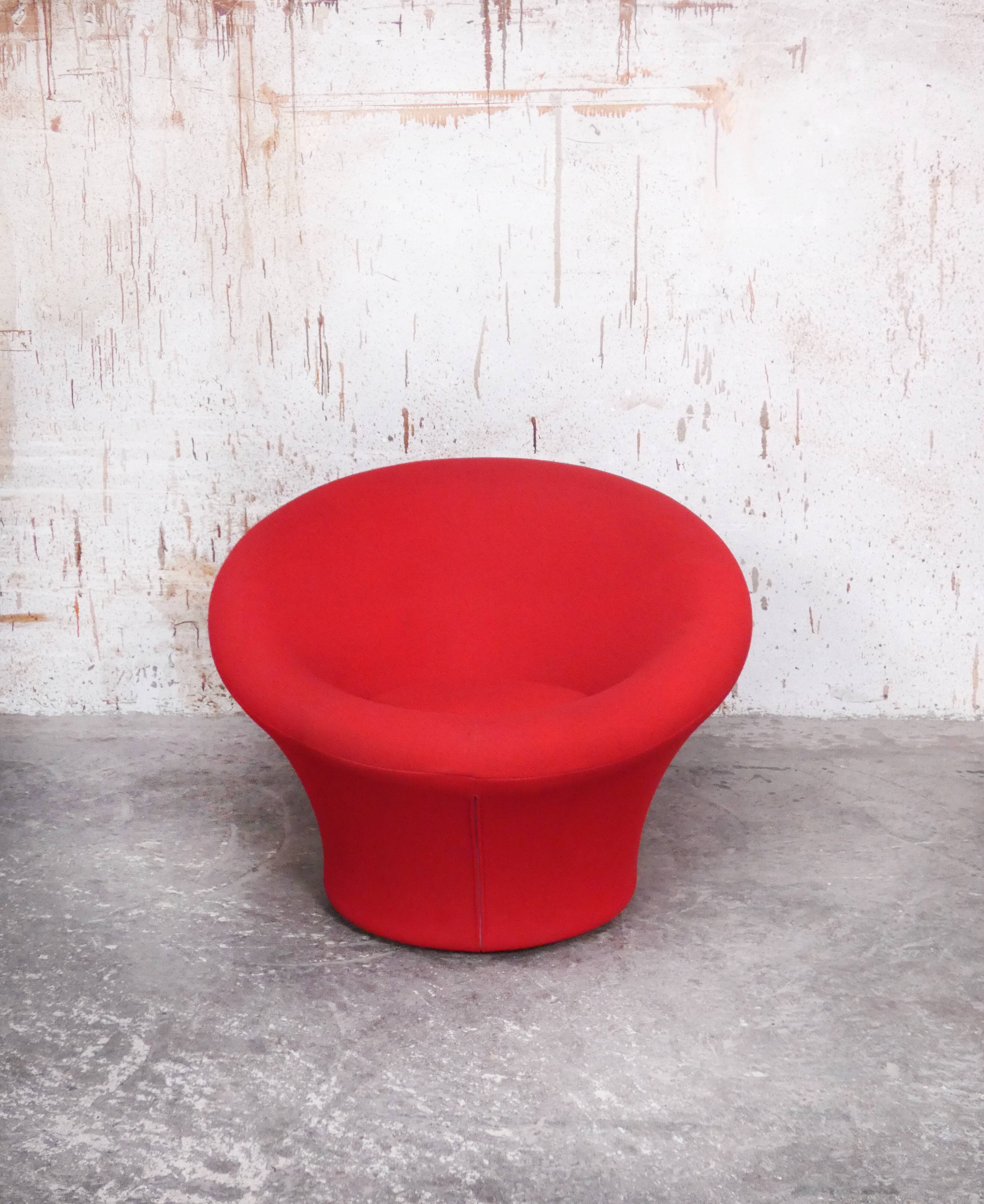Artifort model F560 - mushroom chair