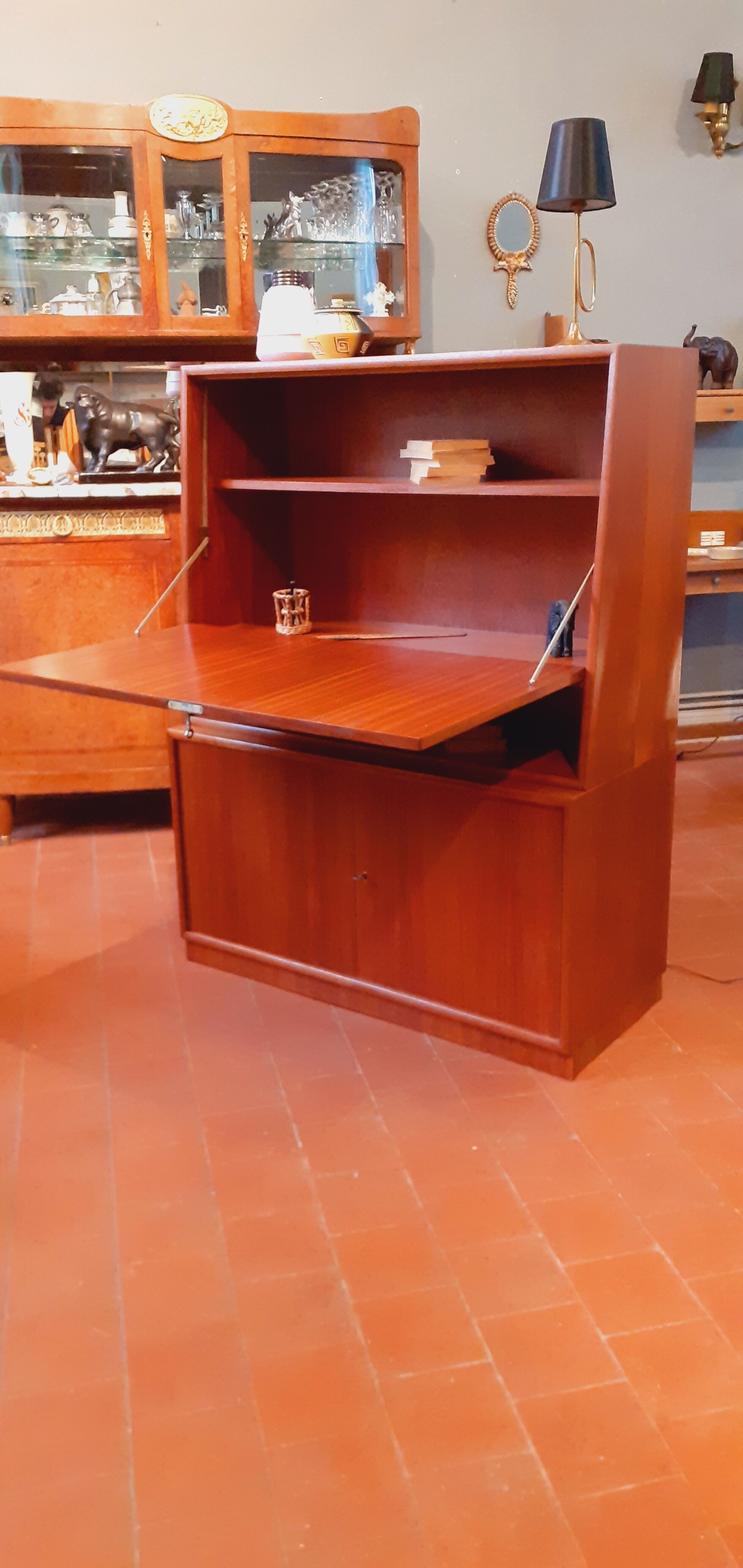 Vintage desk year 60 Scandinavian style