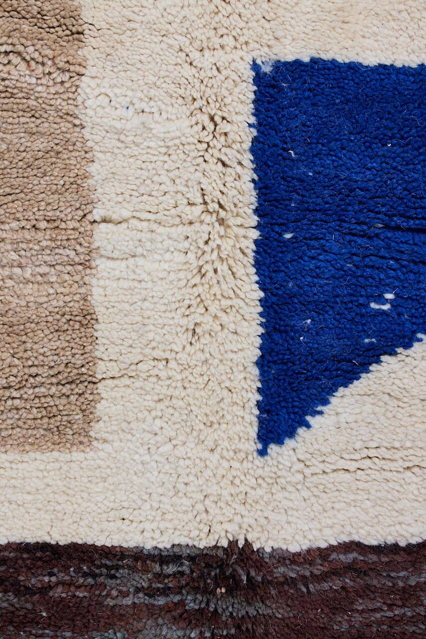 Berber mrirt wool rug measuring 250cmx150cm