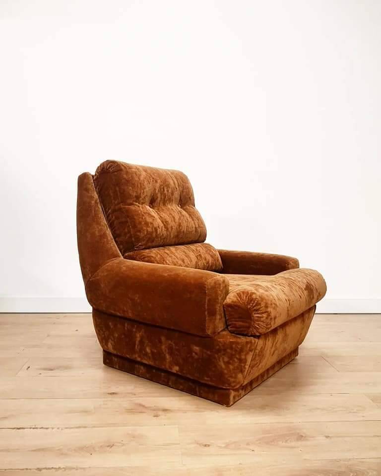 Velvet armchair from the 70s