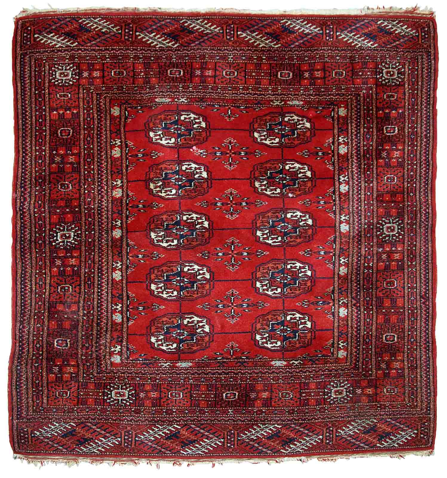 Vintage carpet Turkmen Tekke handmade 109cm