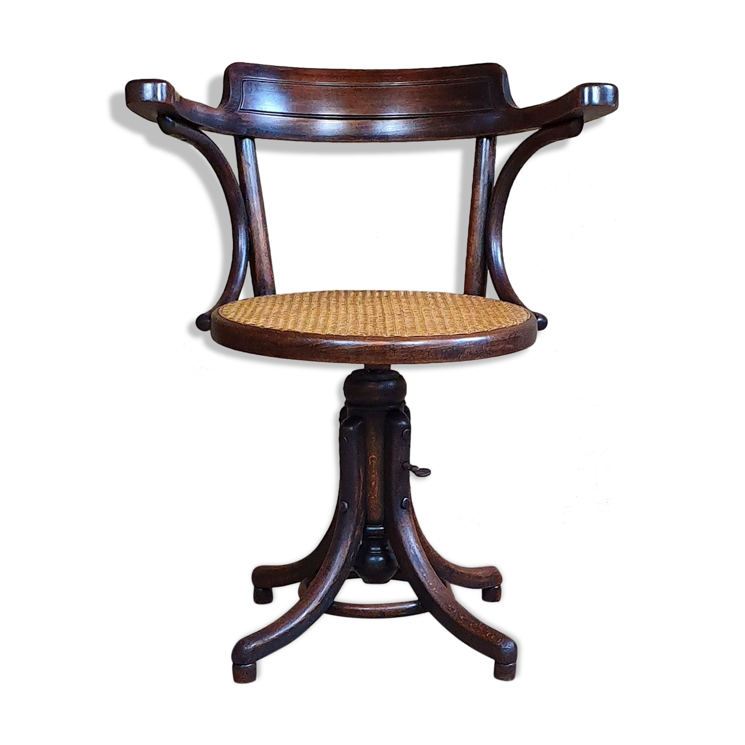 Fischel revolving office chair in the early 20th century
