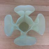 Vase mouchoir Guzzini plexiglas vert années 70