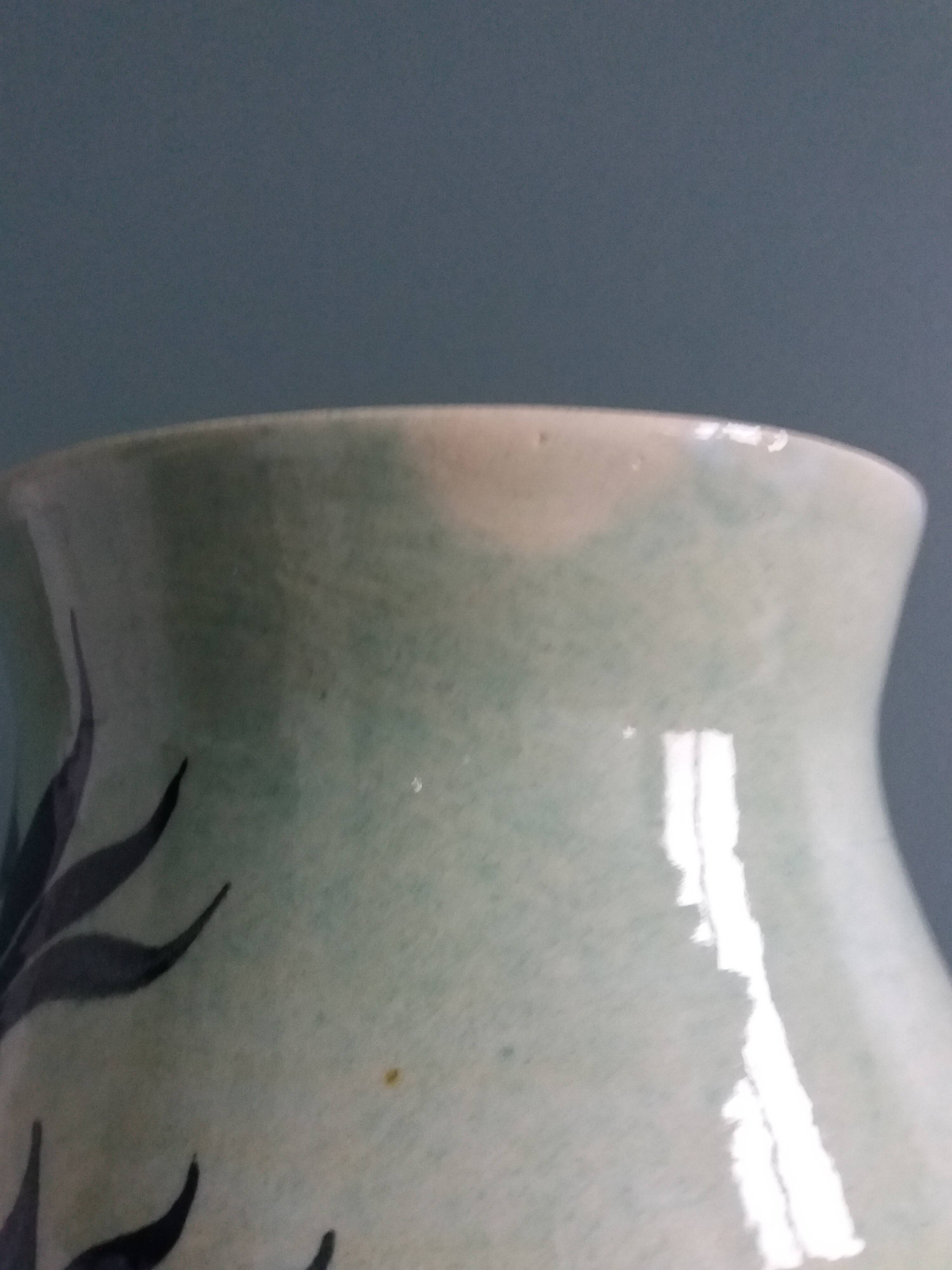 Vase signed Gabet
