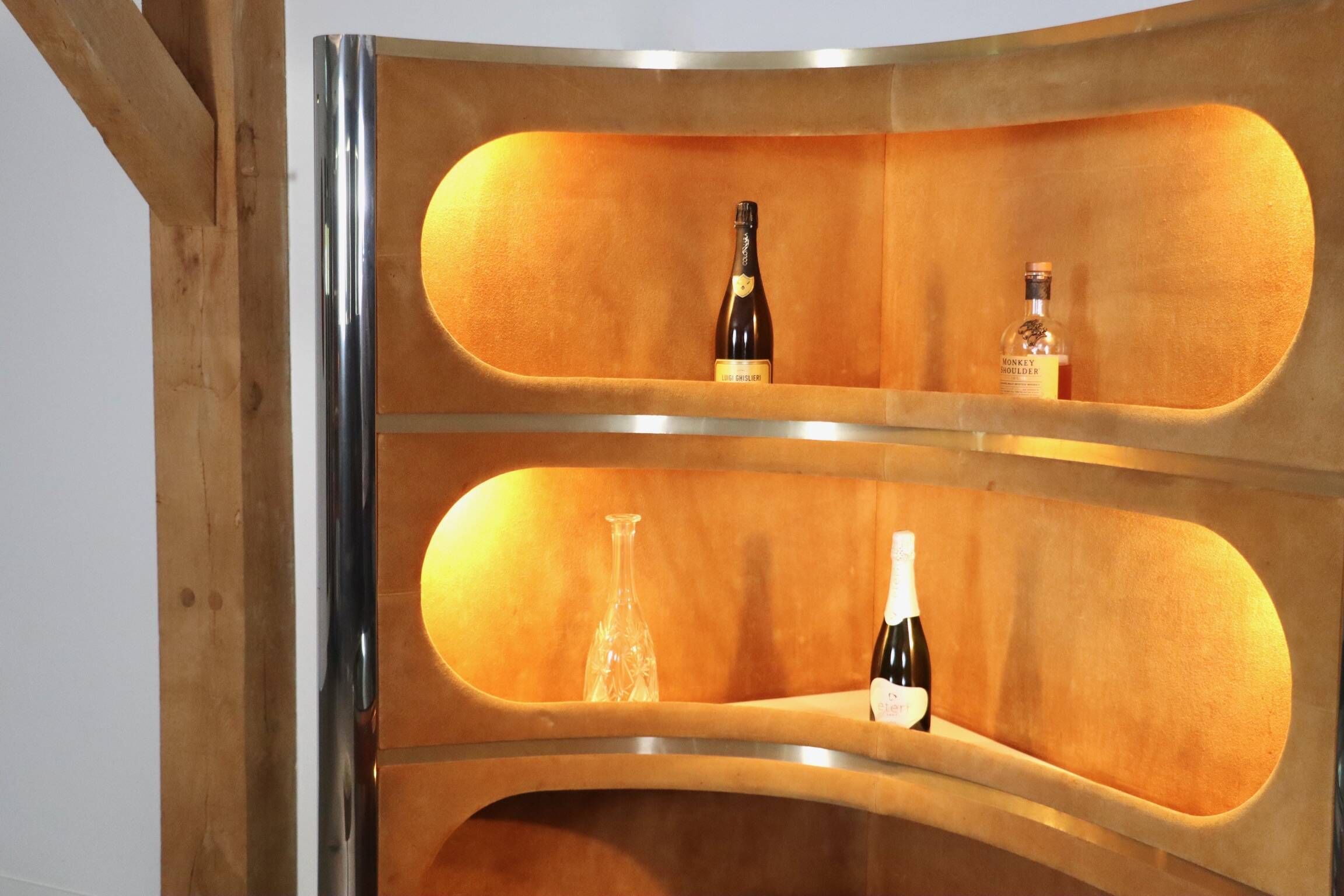 Suede and chrome bar with cognac-colored bar stools, Italy, 1970s