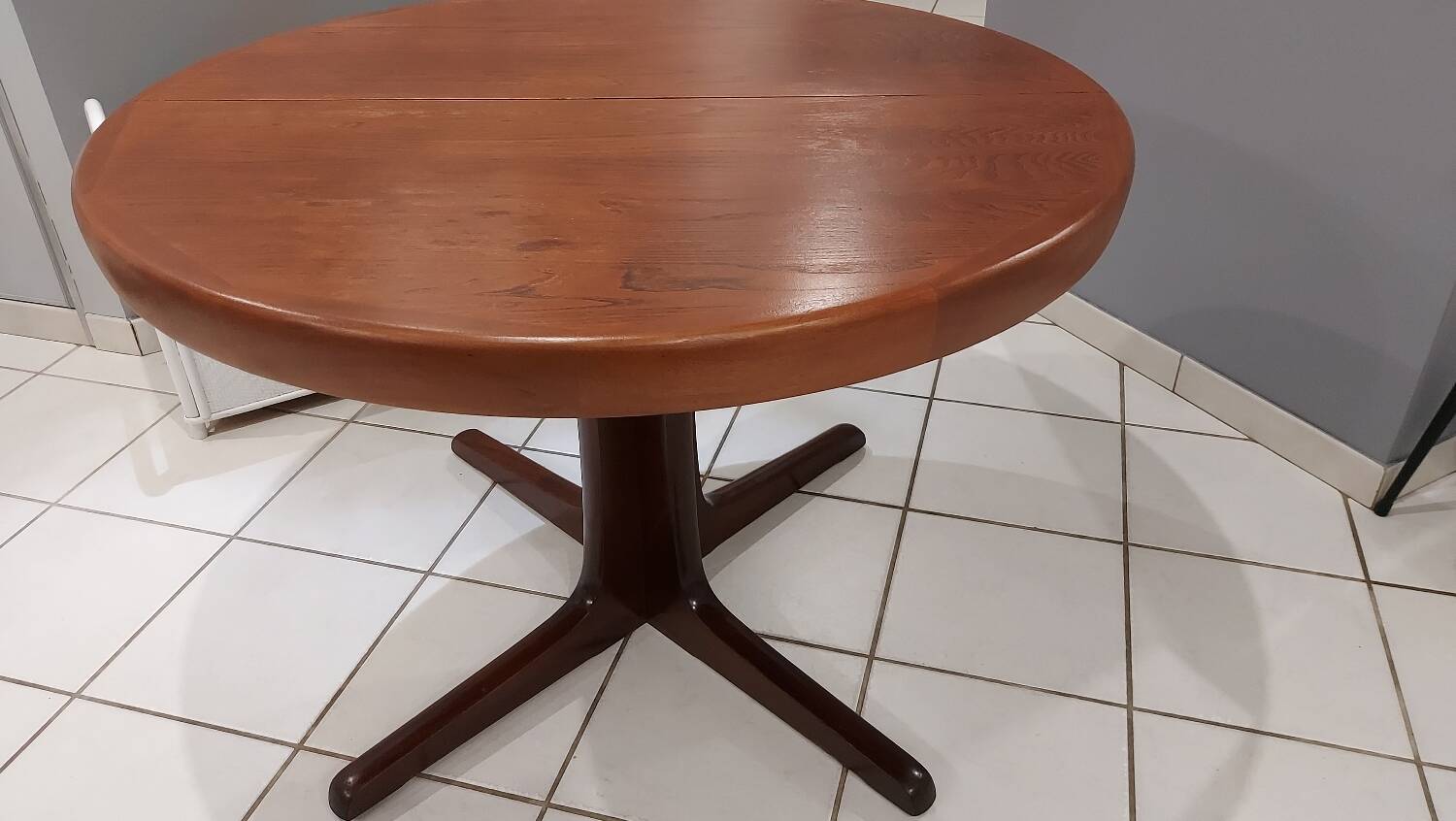 Vintage Baumann extendable table 1970s