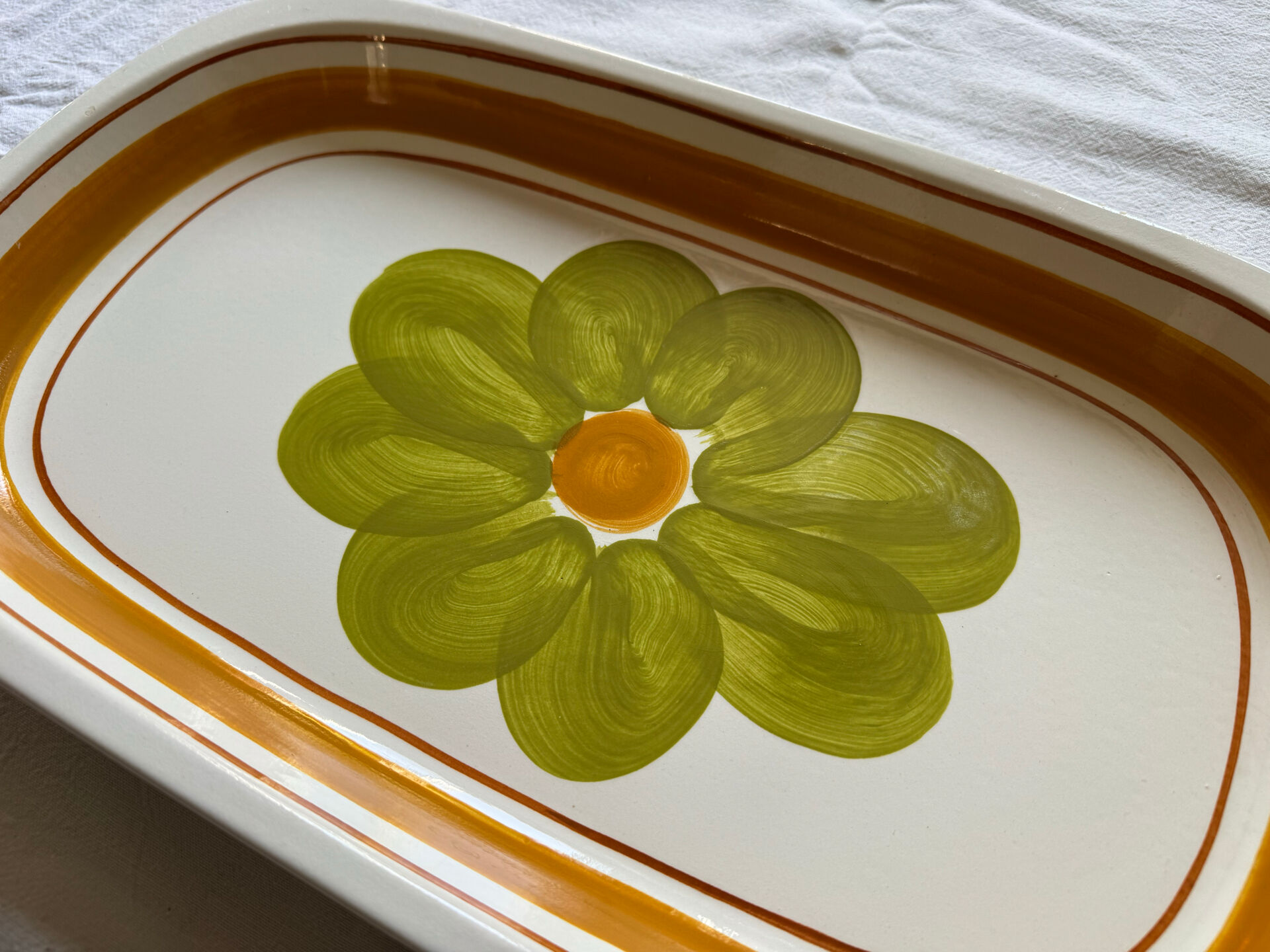 Plat vintage rectangular in earthenware model monaco by salins