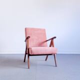 Mid Century Easy Chair Model B 310 Var in Coral Velvet