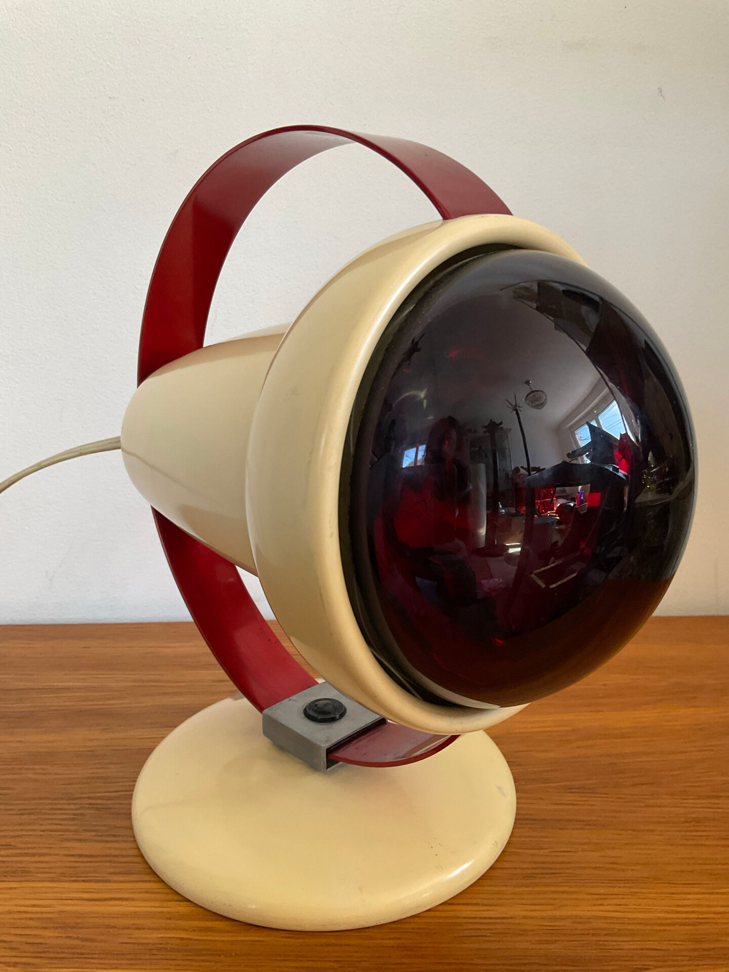 Lampe Infraphil Philips design Charlotte Perriand des années 60-70