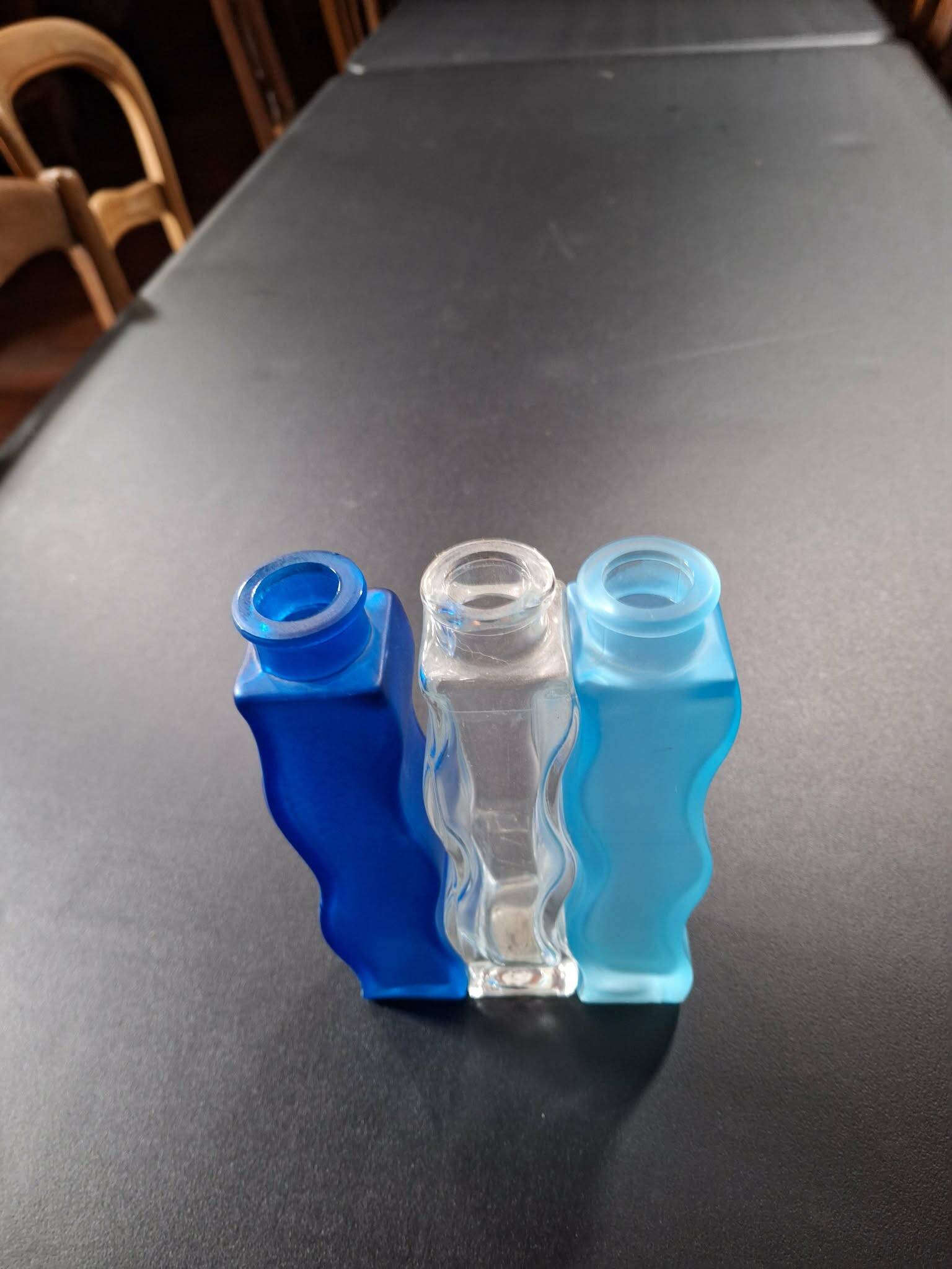 Trio de vases bleus