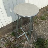 Pair of stools Habitat in cast aluminum 1980 vintage