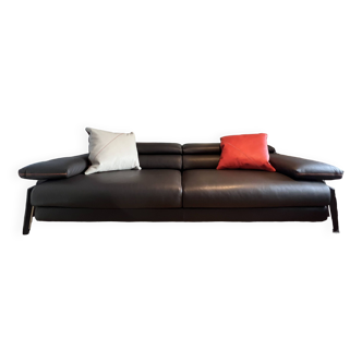 Canapé marron + coussin en cuir pleine fleur Roche Bobois