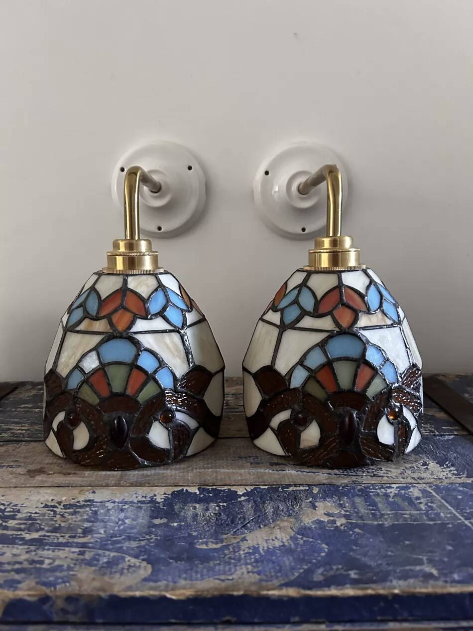 Paire d’appliques murales vitrail