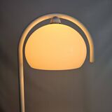 Lampadaire en métal blanc et plastique style futuriste