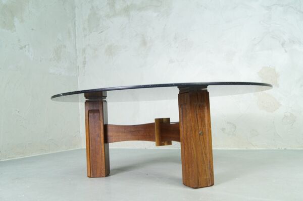 Table basse italienne moderne de bois de rose années 60