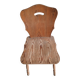 Vieille chaise en planche