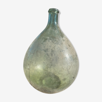 Ancient demijohn