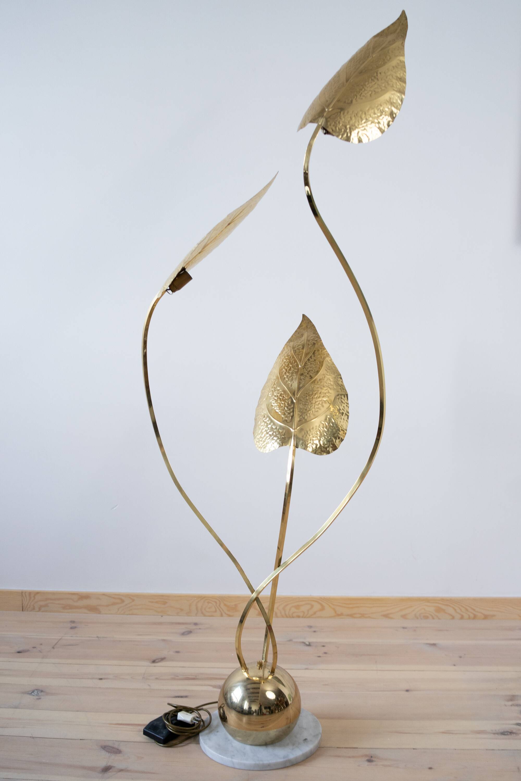 Brass Floor Lamp style Tommaso Barbi