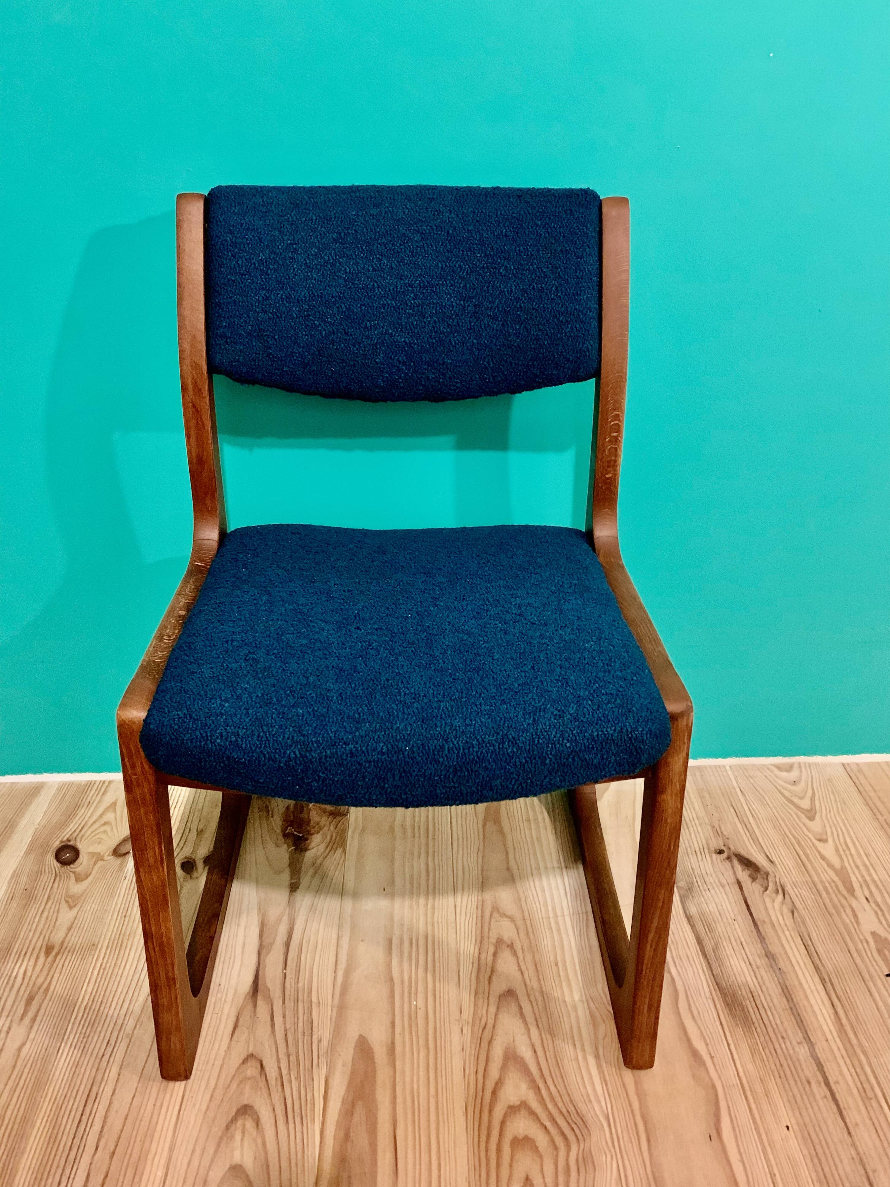 Set of 4 chairs sleigh vintage 1970